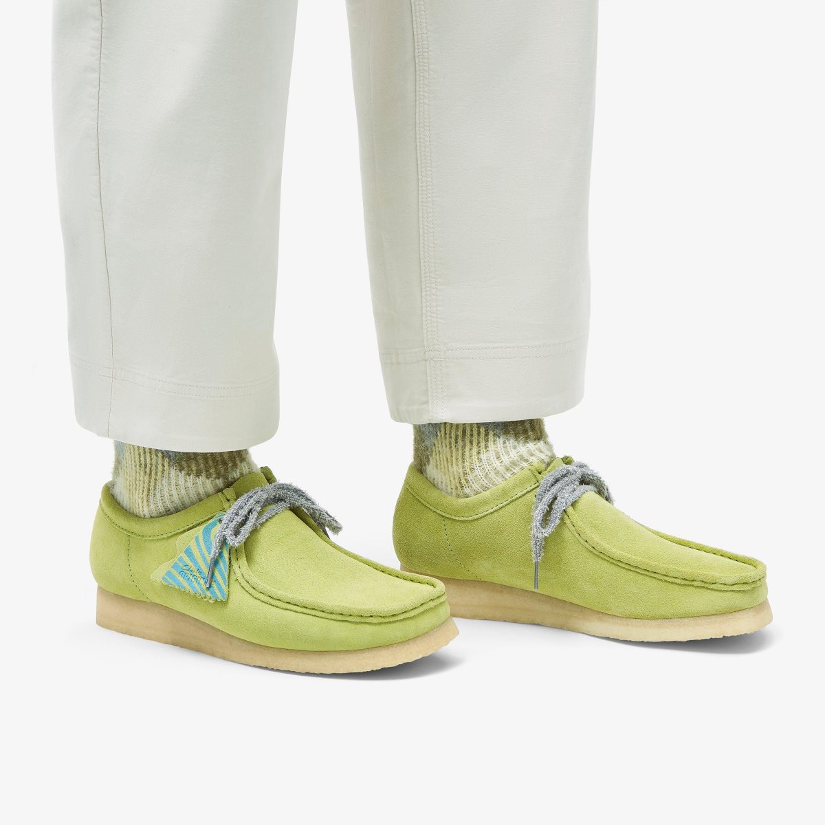 Clarks Wallabee Pale Lime Suede undefined | JD1395240